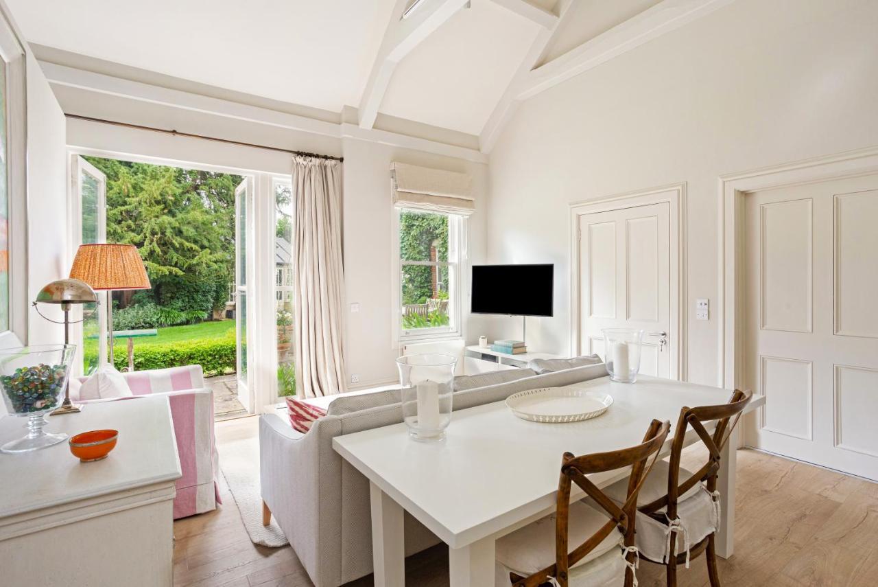 The Annexe - Beautiful Apartment With Garden Close To Heathrow And Windsor Staines-upon-Thames Zewnętrze zdjęcie
